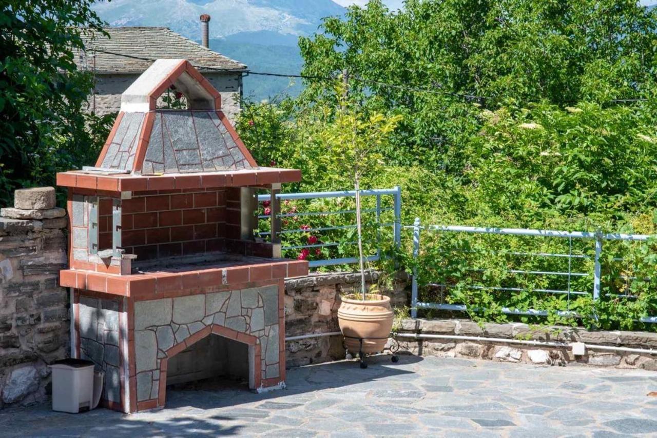 Minodora'S Guesthouse Dikorfo Екстериор снимка